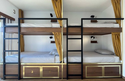 Peniche Hostel | Hostel ∙ 8 guests