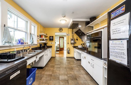Hyannis Hostel | Hostel ∙ 8 guests