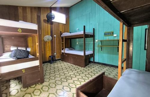 Leticia Hostel | Hostel Casa de las Palmas Tours