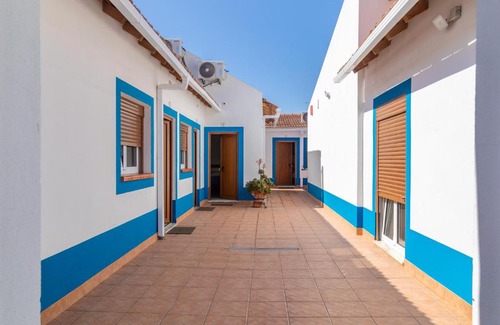 Montijo Hostel | HOSTEL O PÁTIO