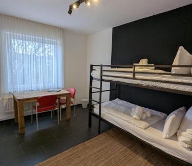 Ibbenbueren Apartment | HOSTEL PD23 ALTE FEUERWACHE I 3min CityHospital I 50m Supermarkt I SmartTV I P I Gemeinschaftsküche I Monteure I Kurzurlaub