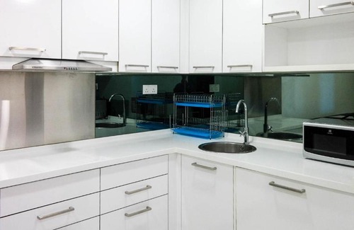 Kuala Lumpur City Centre Hostel | Hostel Summer Suites