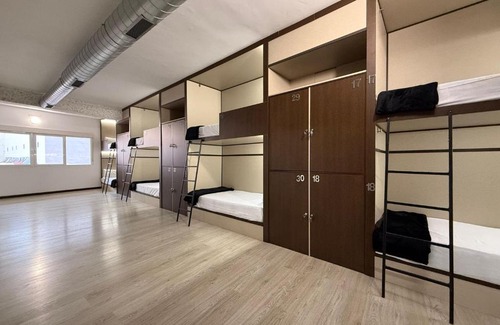 Cuatro Caminos Hostel | Hostel TKH-Rooms Mate