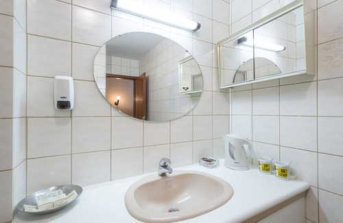 Mersch Hotel | Hostellerie Val Fleuri