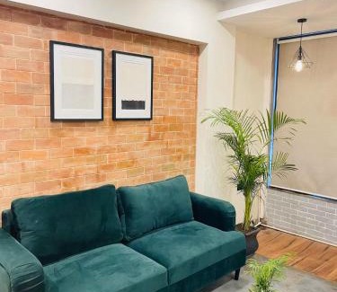 Indore Apartment | Hostique Blossom, Private Studio for Staycation