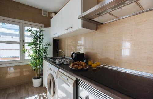 Encarnacion-Regina Apartment | Hostly Orfila 3A-3B exclusive Penthouse-Center-Fibre-Parking Optional