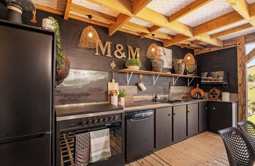 Whitianga Cabin | Hosts on the Coast Bayview Sanctuary