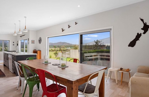 Waihi Beach House | Hosts on the Coast A Reel Retreat