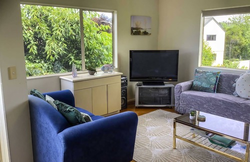 Whangamata House | Hosts on the Coast - Tranquillity on the Hill