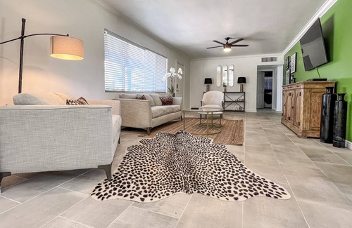 Village Grove House | Hot Pool! 4 Br Nr Old Town Scottsdale Fun Yard