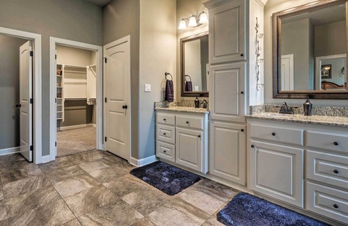 Hot Springs Village House | Hot Springs Family Home on Granada Golf Course!