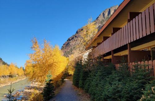 Ouray Hotel | Hot Springs Inn