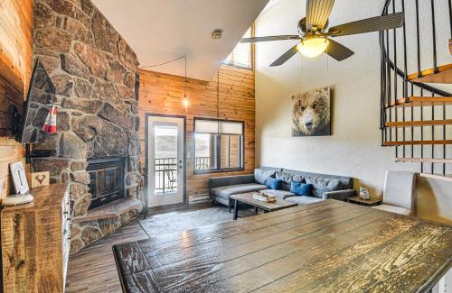 Granby Apartment | Hot Tub and Indoor Pool Access at Granby Condo