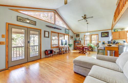 Canton House | Hot Tub and Ping-Pong Table Canton Home with Views!