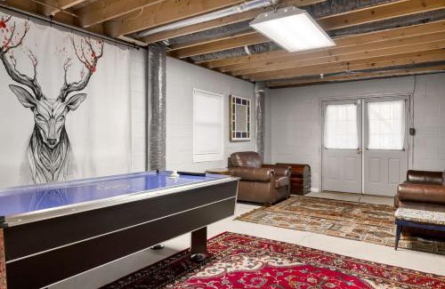 Great Cacapon House | Hot Tub, Deck, Grill, Fire Pit, Game Room & WiFi