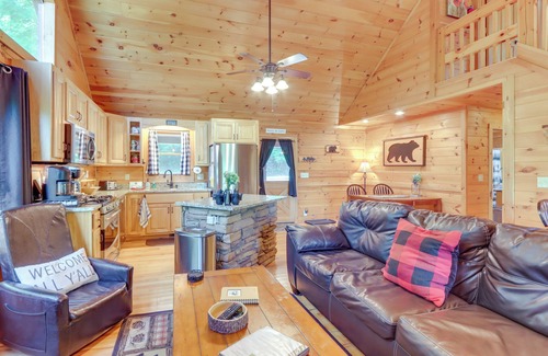 Morganton Cabin | Hot Tub & Game Room: Charming Morganton Cabin!