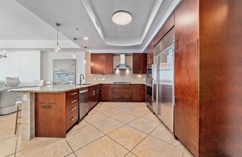 Orange Beach Condo | Hot Tub & Grill on Private Balcony | Luxury Beachfront Condo | My Beach Getaways