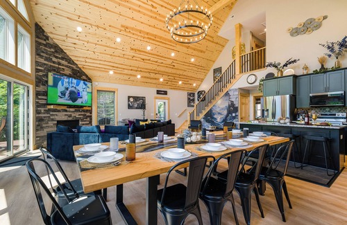 Massanutten Ski Chalet | Hot Tub - Nature - Escape - Serenity - Mtn Views