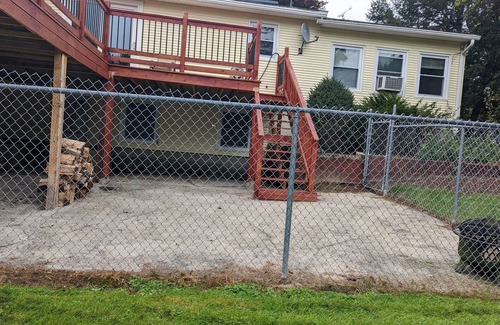 East Haven  Rutland County House | Hot tub new ranch close to Killington