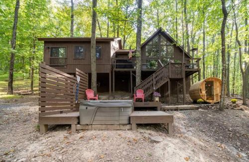 The Woods House | Hot Tub Private Sauna Fire Pit & Pool Access