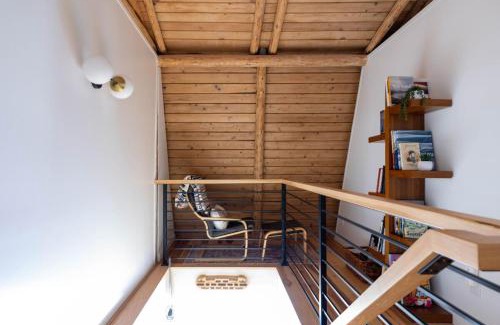 Ashford House | Hot Tub, Sauna, Cold Plunge - 1 mile from Rainier NP - Sleeps 8
