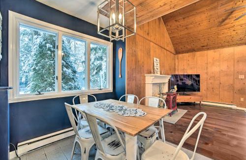 Athens House | Hot Tub Secluded Hideaway on Sleepy Hollow Lake