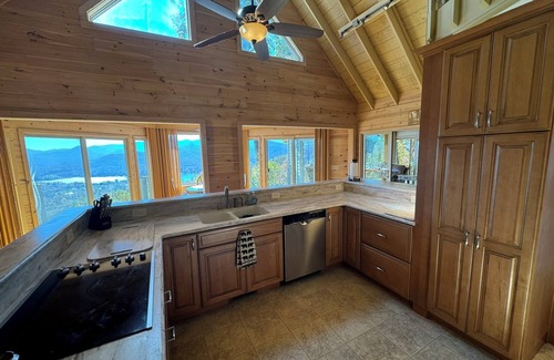 Hiawassee Cabin | Hot Tub, Unbelievable Mountain, Lake Chatuge View!