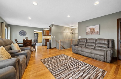 Piedmont House | Hot tub, Wheelchair accessible,