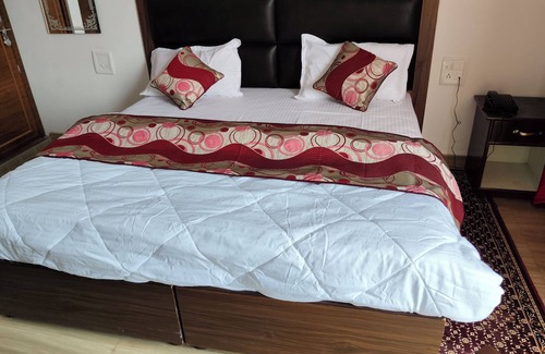 Bharatpur Hotel | Hotal Royal Restaurant and Bar
