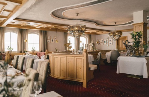 Sankt Christoph am Arlberg Hotel | Hotel ∙ 3 guests