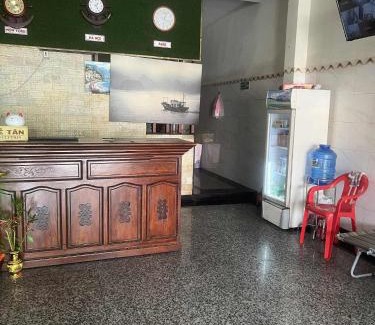 Binh Tan Hotel | hotel đặng hiền lương