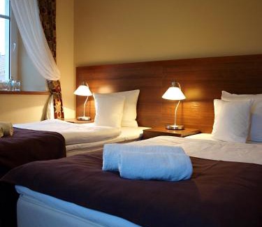 Sobotka Bed & Breakfast | Hotel Ślęża