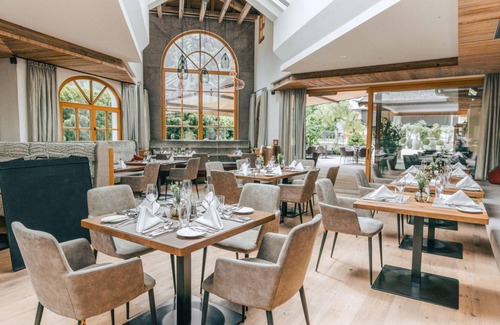 Kirchberg in Tirol Hotel | Hotel ∙ 1 guest