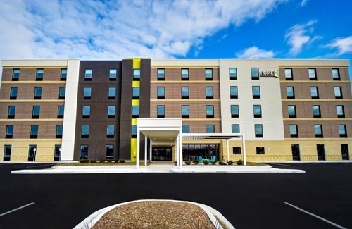Bowling Green Hotel | Hotel ∙ 127 guests
