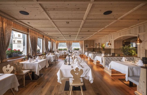 Bulla Hotel | Hotel ∙ 2 guests