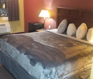 Stillwater Apartment | Hotel 2 Queen Beds Hotel Room 212 Booking