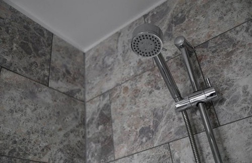 Askew Hotel | Hotel 261