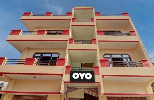 Ghaziabad Hotel | Hotel ∙ 3 guests