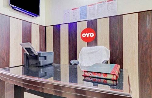 Ghaziabad Hotel | Hotel ∙ 3 guests