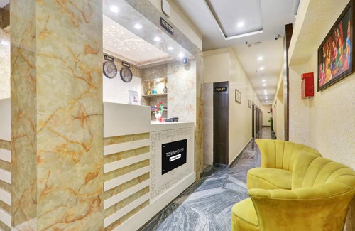 Patna Hotel | Hotel ∙ 3 guests