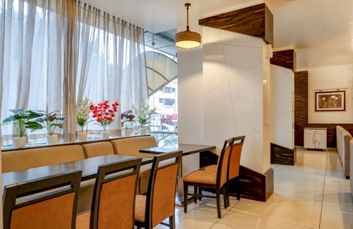 Pimpri Colony Hotel | Hotel ∙ 3 guests
