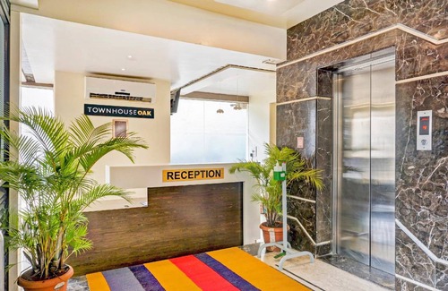 Pimpri Colony Hotel | Hotel ∙ 3 guests