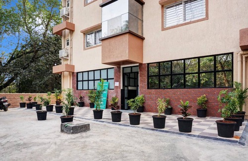 Pune Hotel | Hotel ∙ 3 guests