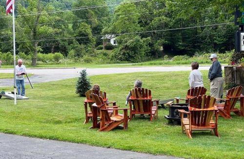 Valley Creek Run Hotel | Hotel ∙ 4 guests