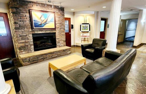 Red Deer Hotel | Hotel ∙ 4 guests