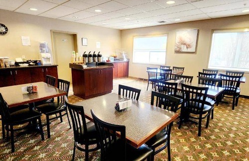 Red Deer Hotel | Hotel ∙ 4 guests