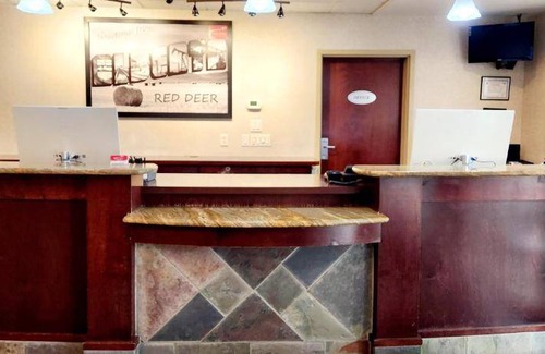 Red Deer Hotel | Hotel ∙ 4 guests