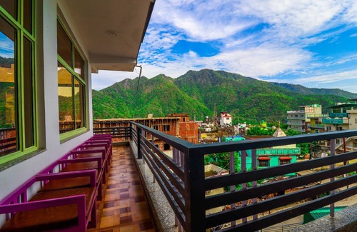 Tapovan Hotel | Hotel ∙ 4 guests