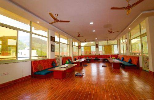 Tapovan Hotel | Hotel ∙ 4 guests