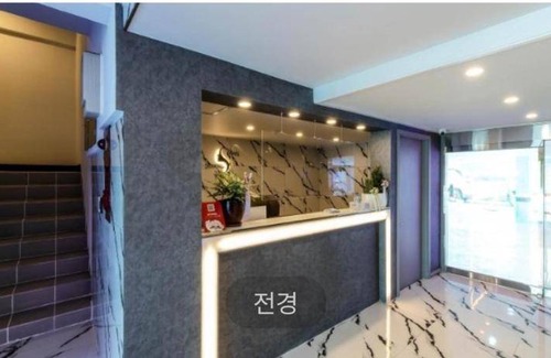 Jung-gu Hotel | Hotel ∙ 4 guests